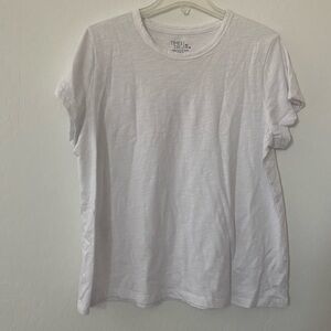 Basic white tee